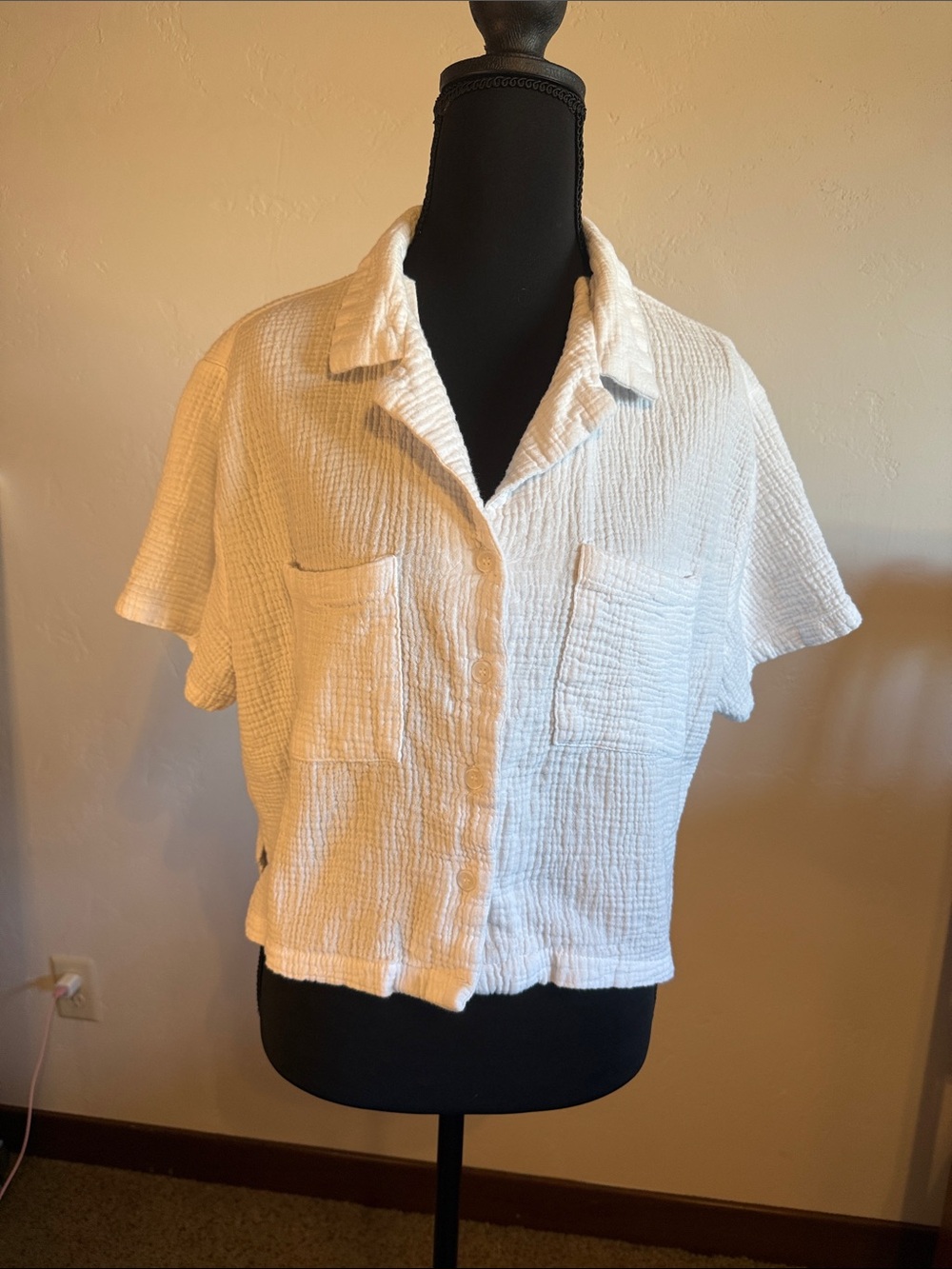 Cotton On White Short-Sleeve Button-Down Crop Shirt